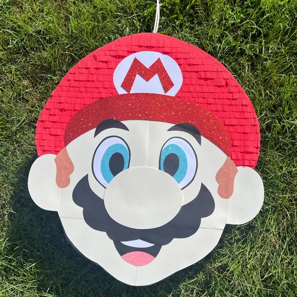Mario Pinata - Picture 1 of 2